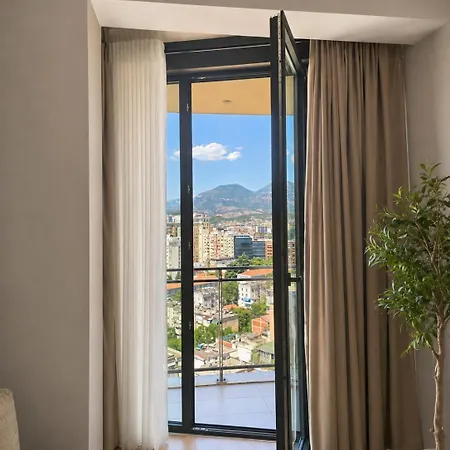 Matisse No24 - Golden Tower Penthouse With Parking 티라나